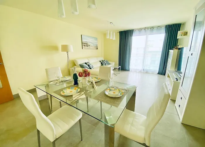 Atico Augusta شقة كامبريلس